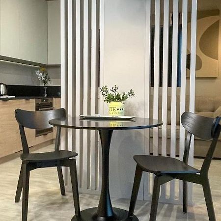 Comfortable 1-Room Apartment Close To The Center Warschau Buitenkant foto