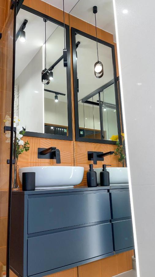 Comfortable 1-Room Apartment Close To The Center Warschau Buitenkant foto