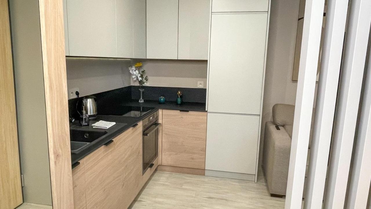 Comfortable 1-Room Apartment Close To The Center Warschau Buitenkant foto