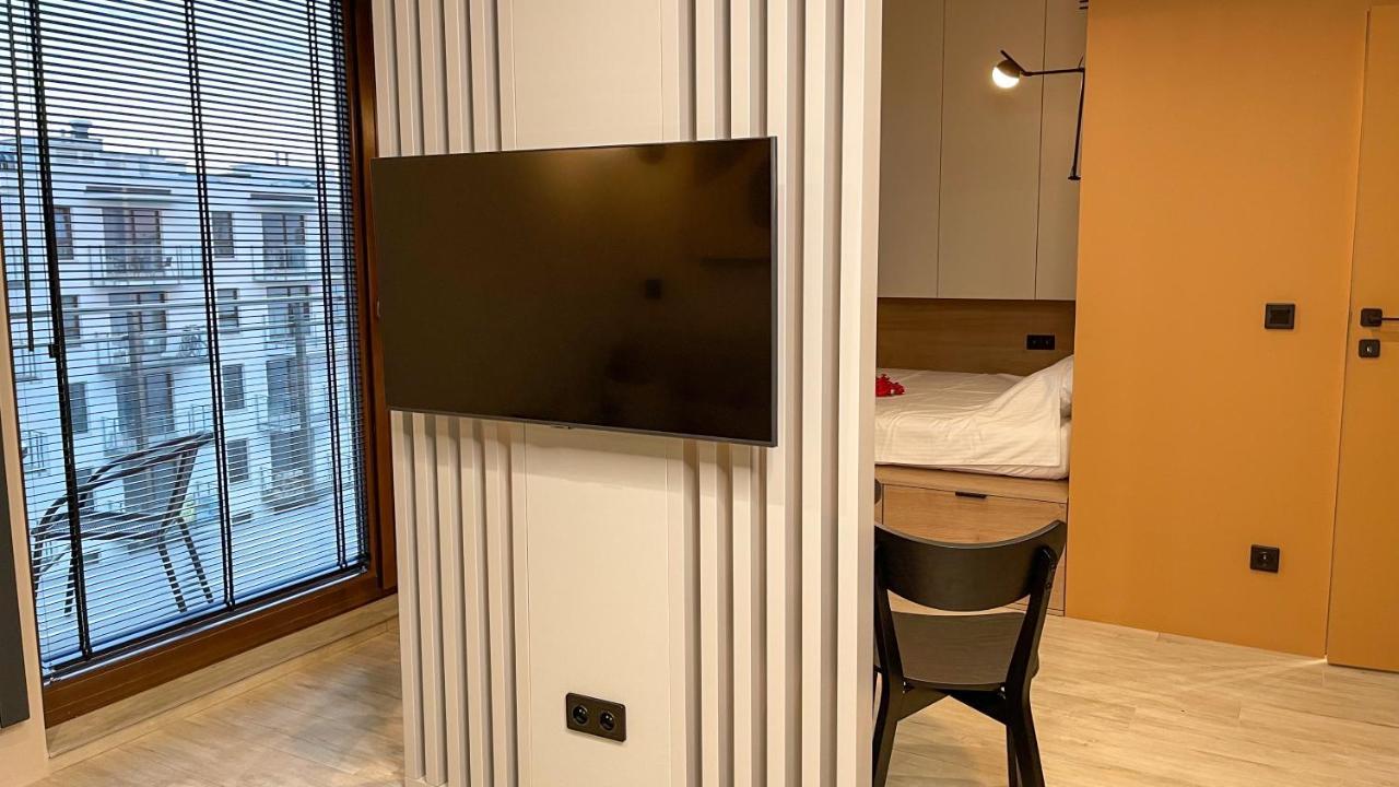 Comfortable 1-Room Apartment Close To The Center Warschau Buitenkant foto