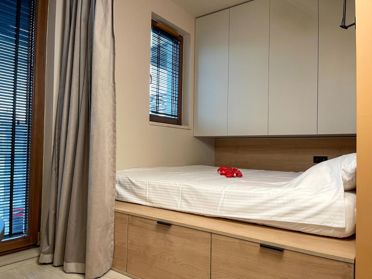 Comfortable 1-Room Apartment Close To The Center Warschau Buitenkant foto