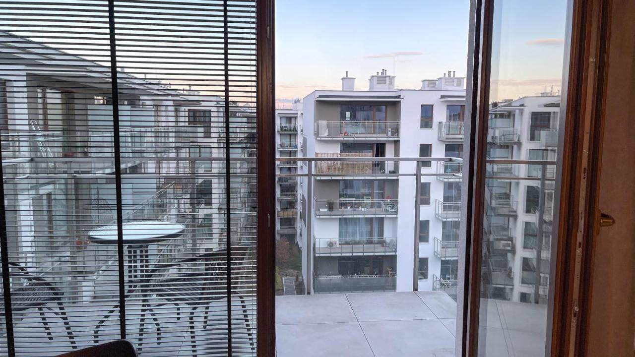 Comfortable 1-Room Apartment Close To The Center Warschau Buitenkant foto