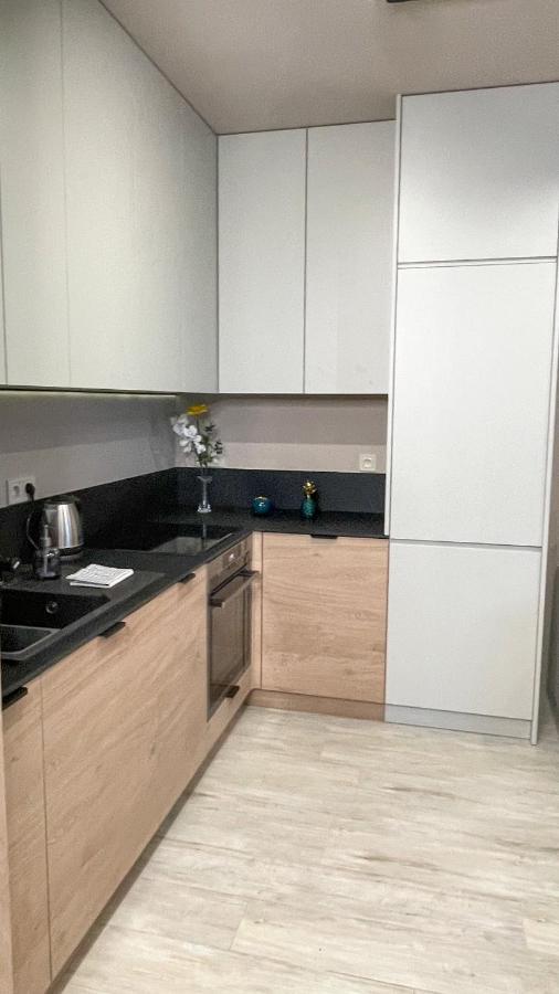 Comfortable 1-Room Apartment Close To The Center Warschau Buitenkant foto